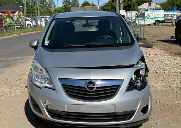 Opel Meriva cena 14000 przebieg: 109534, rok produkcji 2013 z Supraśl małe 106